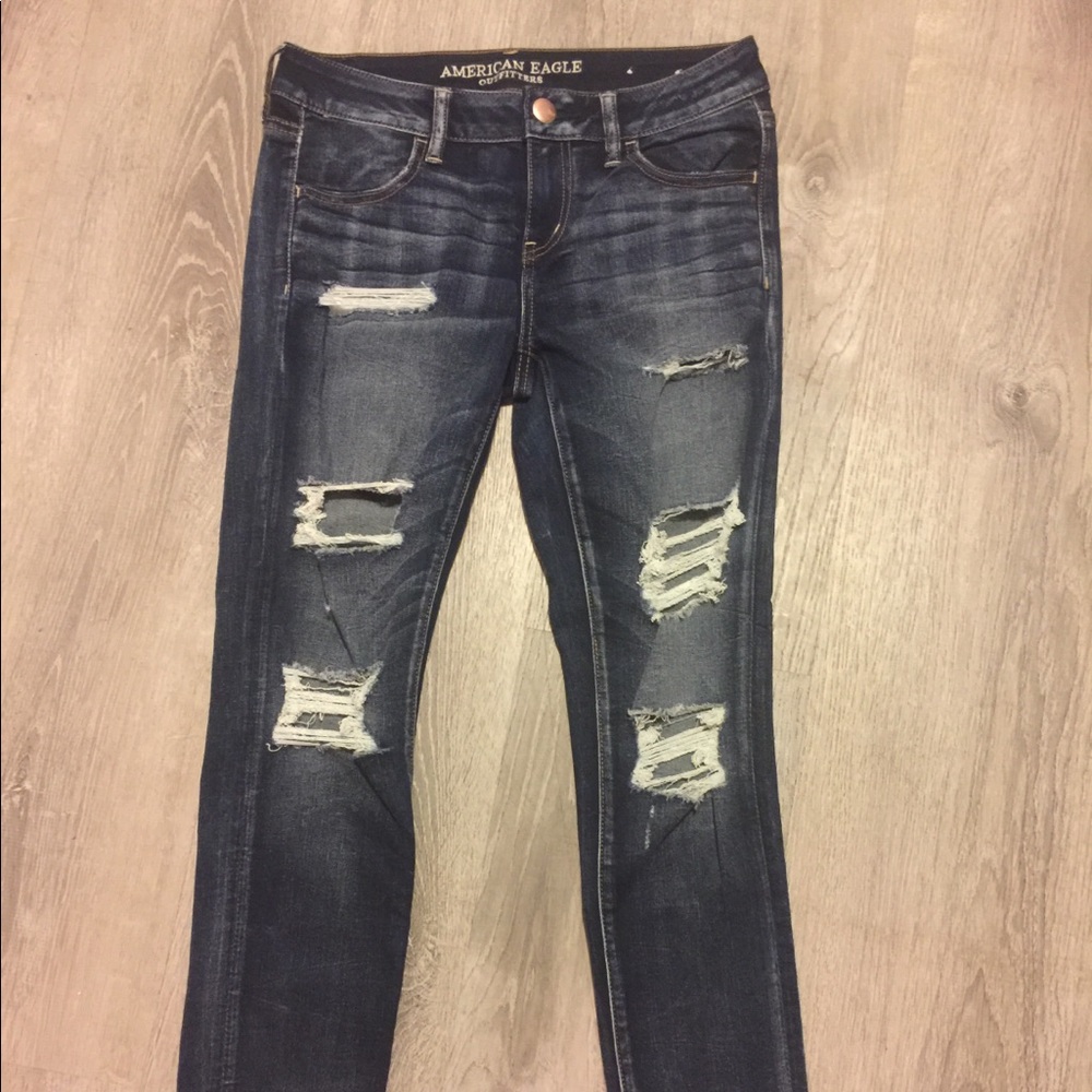 American eagle stretch distressed Skinny Jean